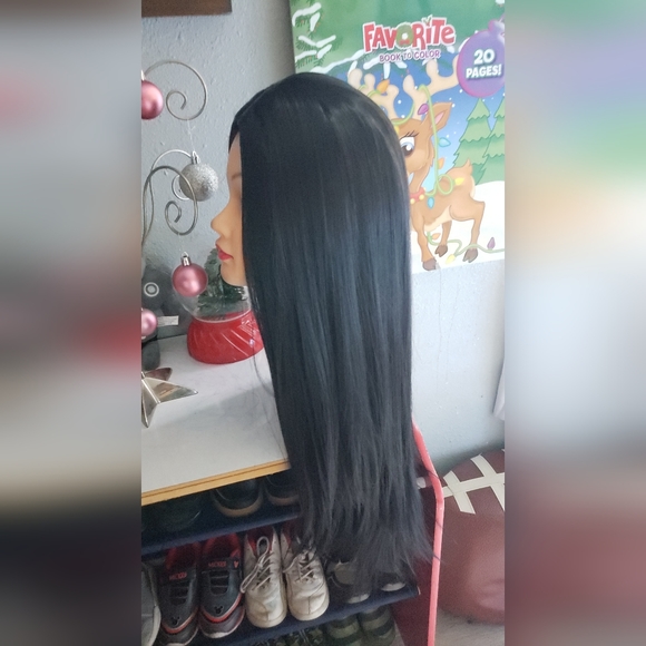 Wigs - Picture 6 of 10